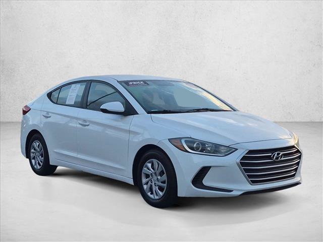 Used 2017 Hyundai Elantra SE FWD image 3