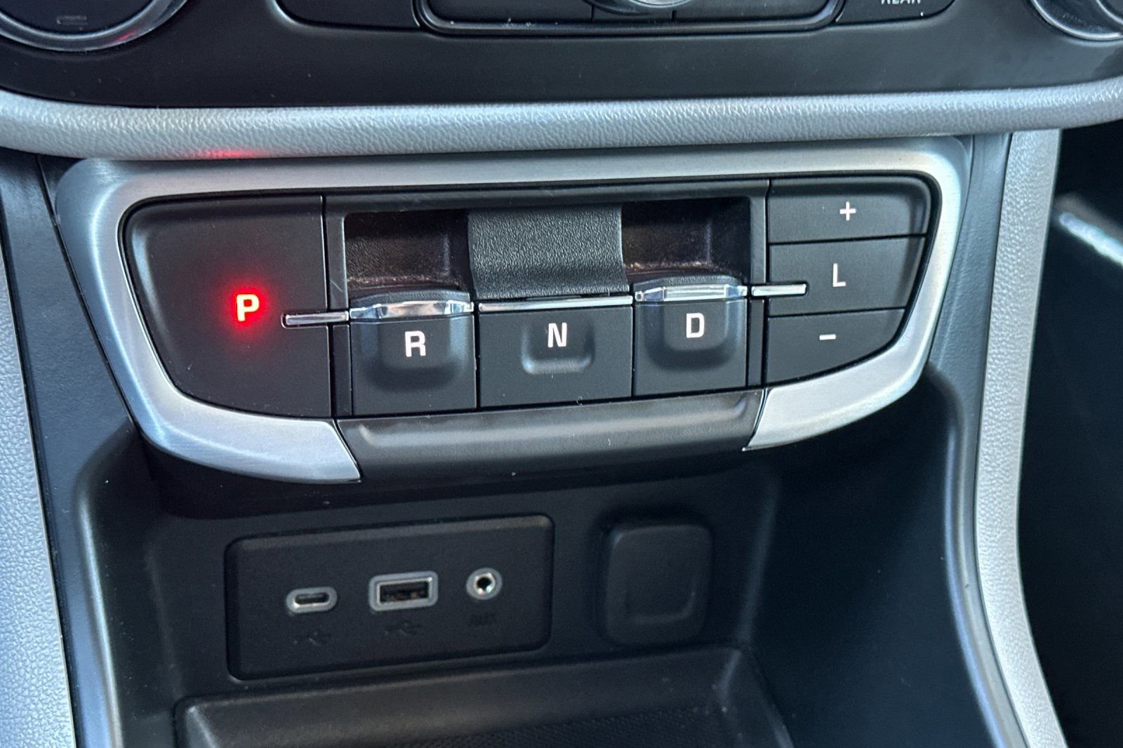 Certified 2022 GMC Terrain SLE w/ Driver Convenience Package image 22