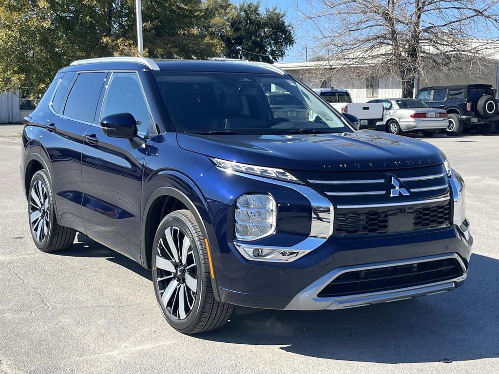 New 2026 Mitsubishi Outlander SEL FWD image 6