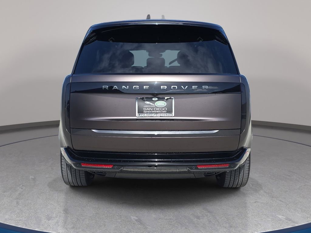 New 2026 Land Rover Range Rover Long Wheelbase SE AWD/4WD image 6