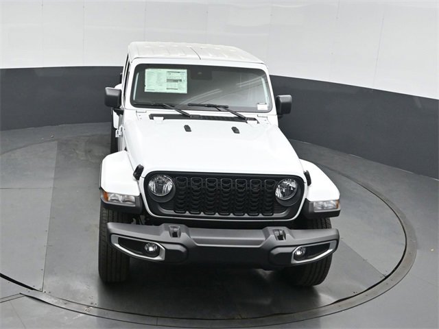 New 2025 Jeep Gladiator Sport w/ Premium Package image 35