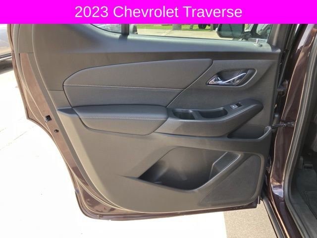 Used 2023 Chevrolet Traverse Premier image 20