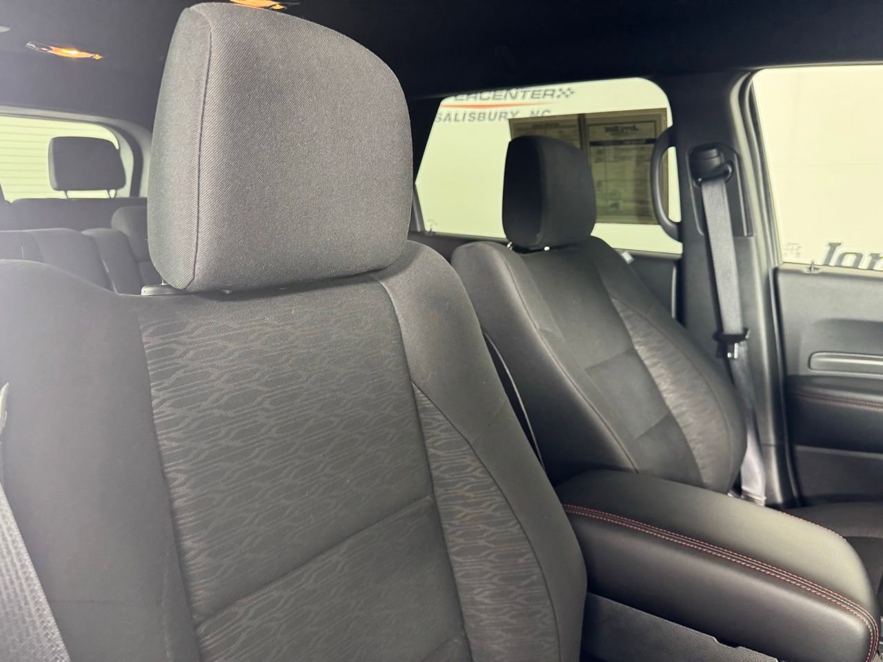Used 2025 Dodge Durango GT AWD/4WD image 38