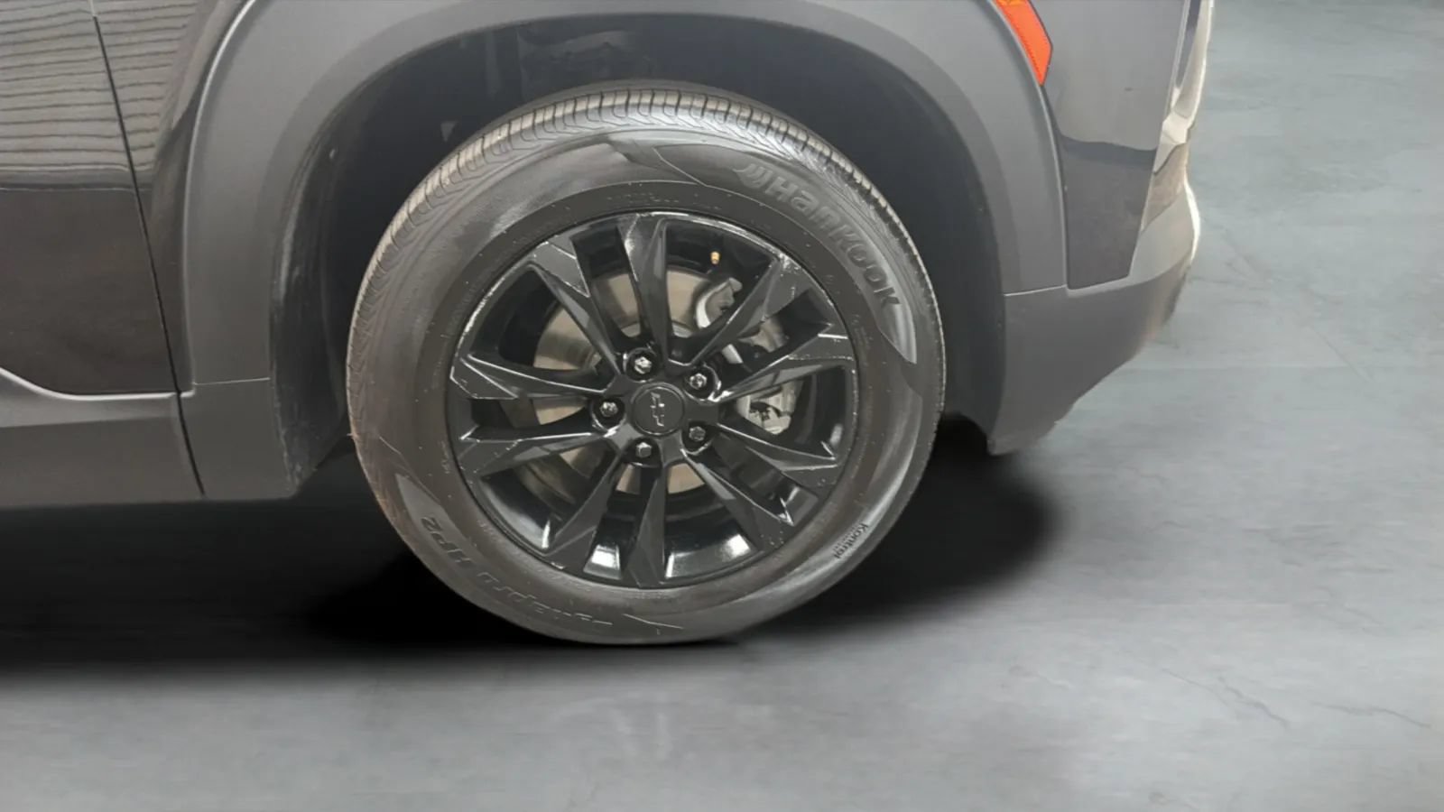 Used 2023 Chevrolet TrailBlazer LT FWD image 26