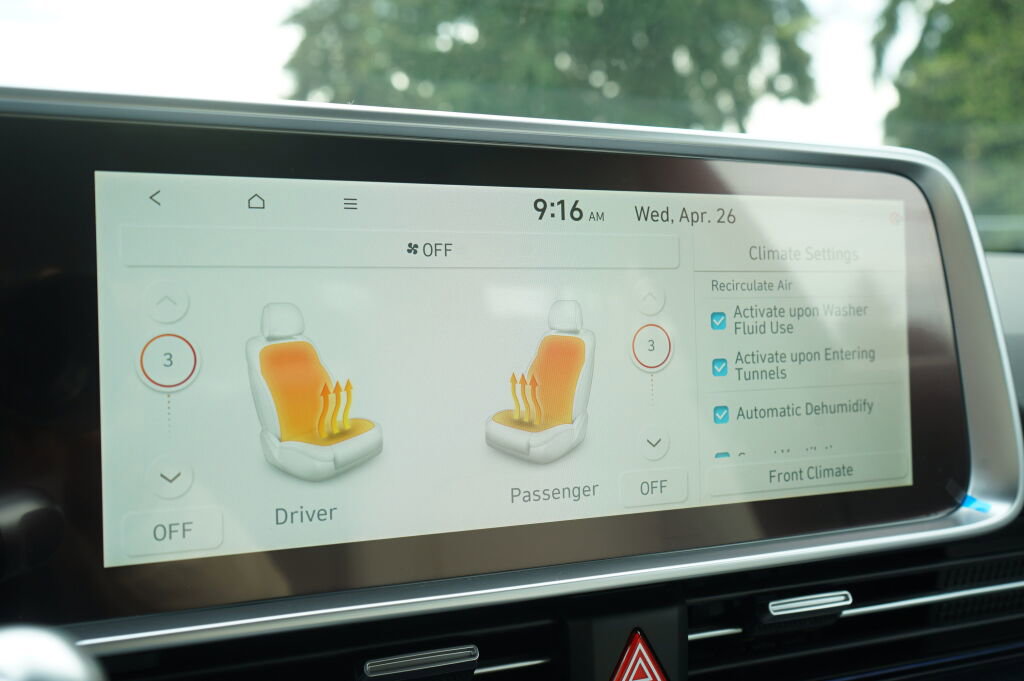 Used 2025 Hyundai Ioniq 6 SEL RWD image 20