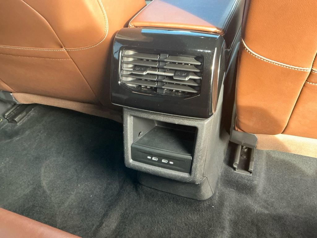 Used 2023 Volkswagen ID.4 Pro image 20