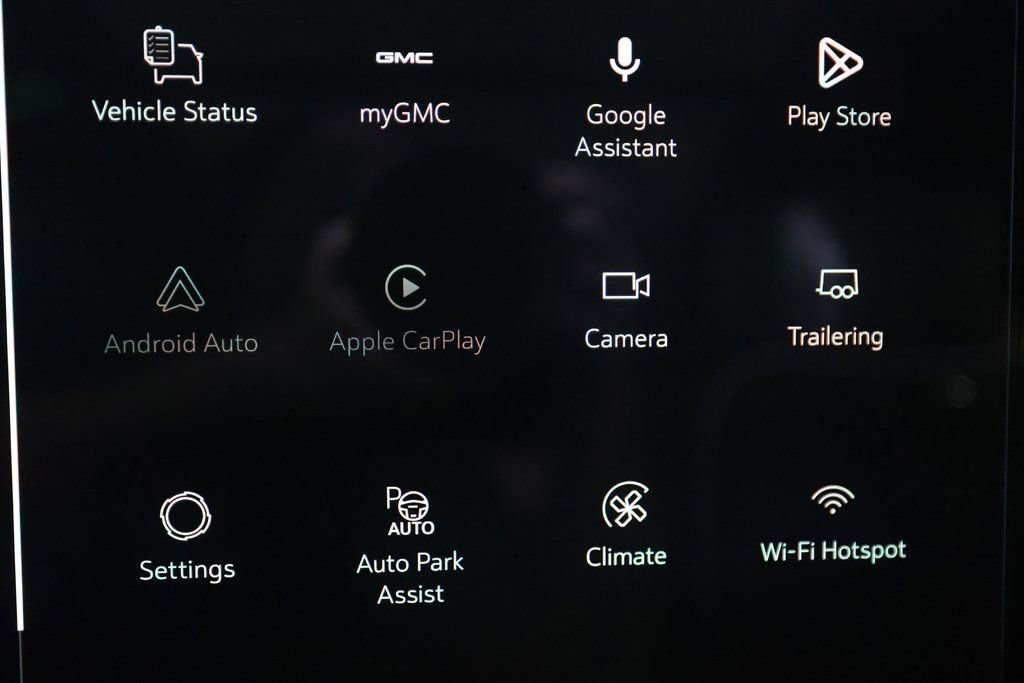 Used 2026 GMC Yukon AT4 Ultimate w/ LPO, Floor Liner Package image 33