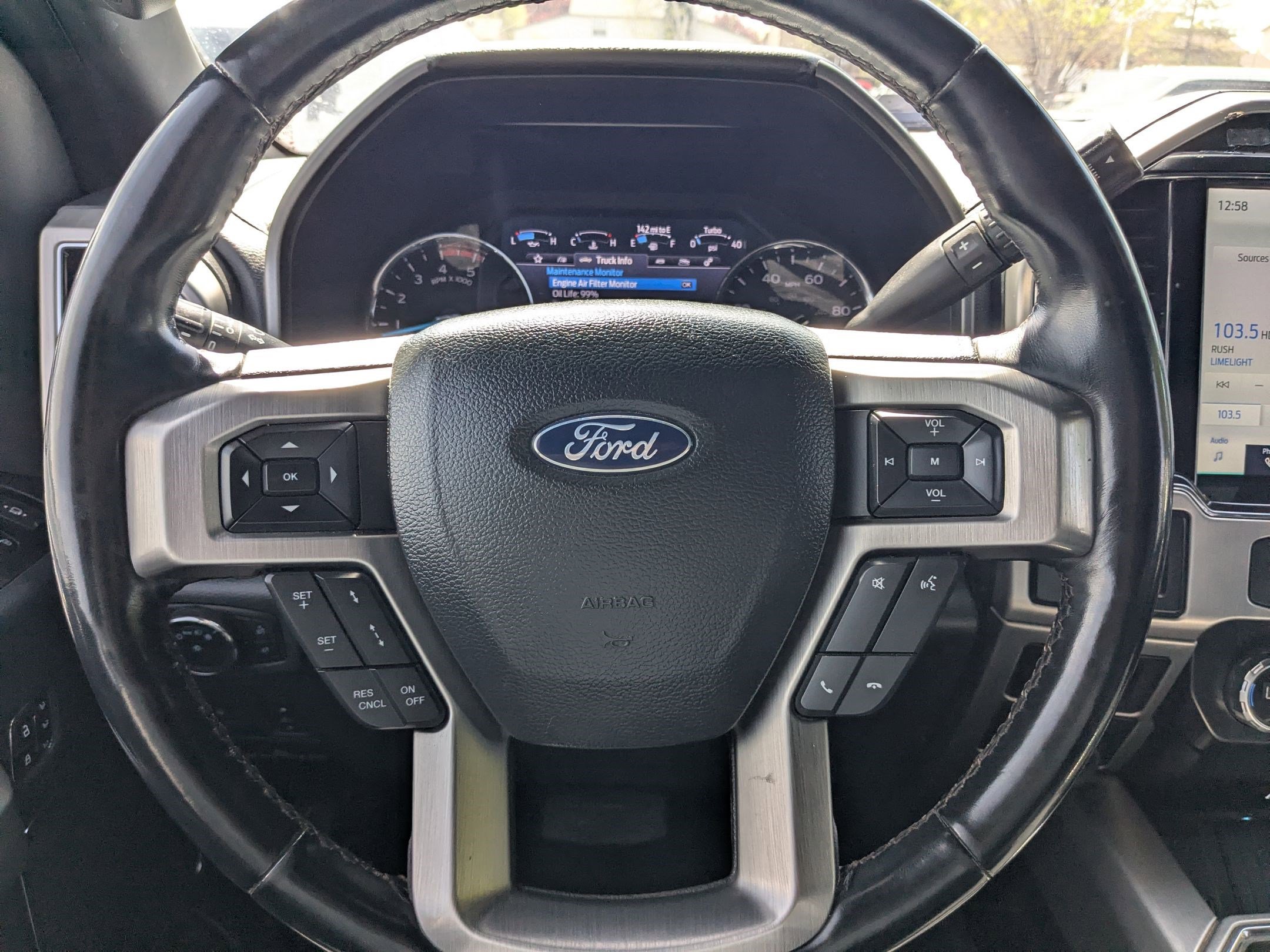 Used 2022 Ford F450 Platinum w/ FX4 Off-Road Package image 20