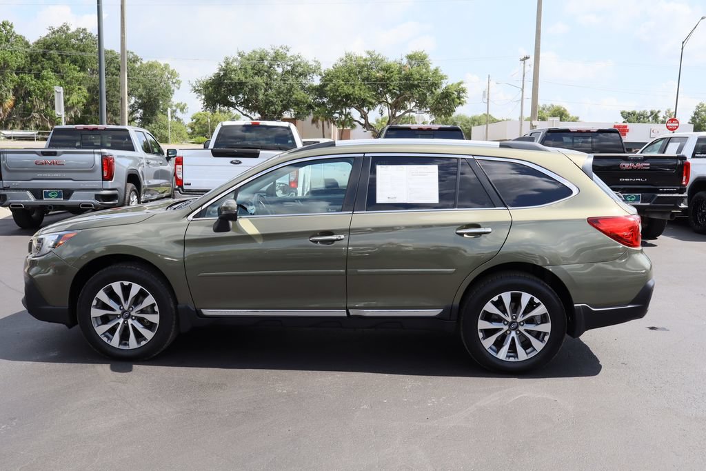 Used 2018 Subaru Outback 2.5i Touring AWD/4WD image 6