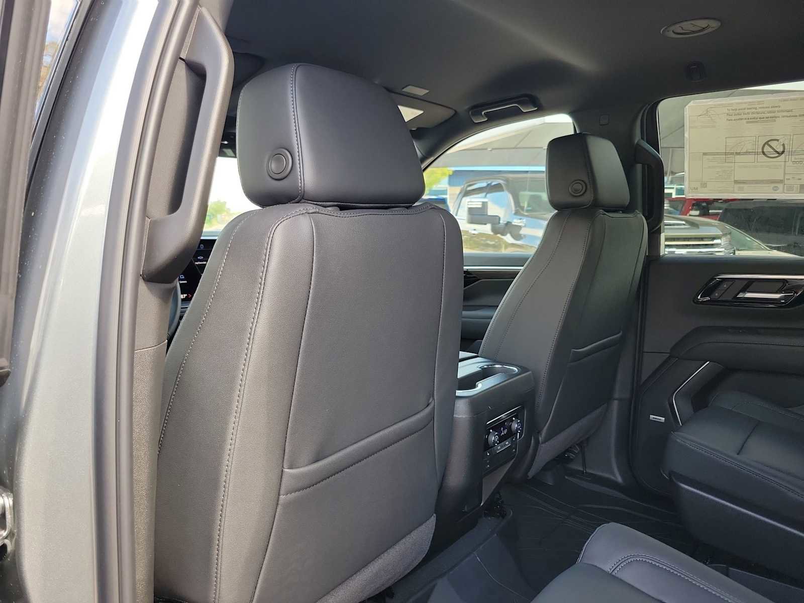 New 2026 Chevrolet Tahoe LT image 12