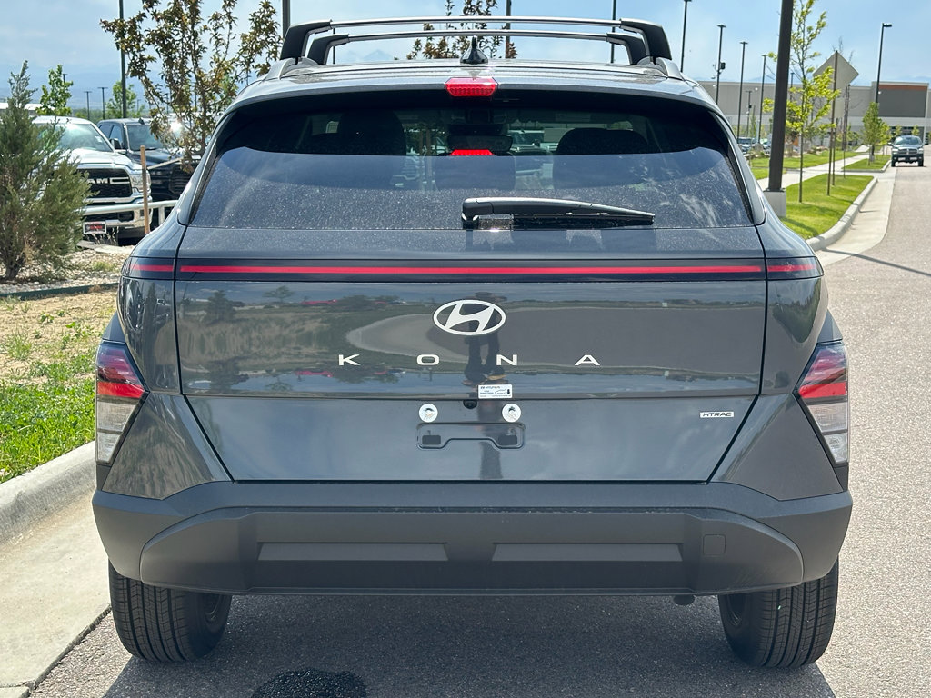Used 2025 Hyundai Kona SEL image 6