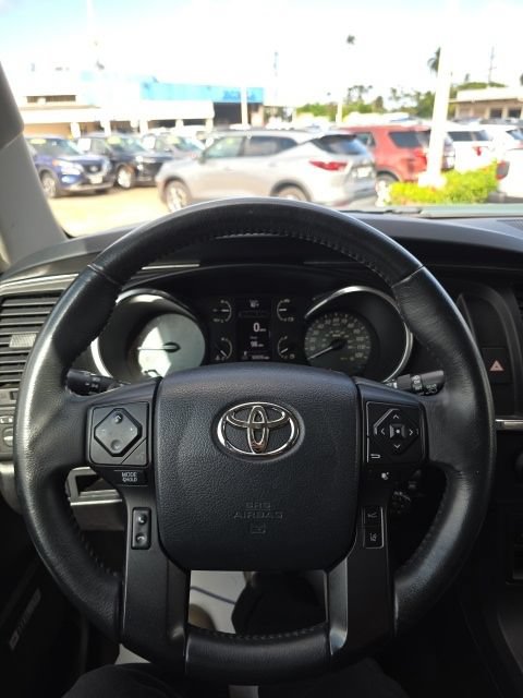 Used 2020 Toyota Sequoia TRD Pro AWD/4WD image 16