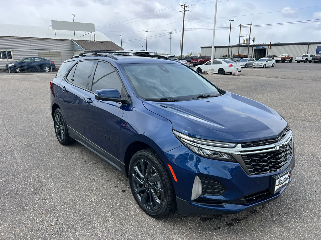 Used 2022 Chevrolet Equinox RS w/ RS Leather Package image 7