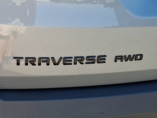 Certified 2023 Chevrolet Traverse LS w/ Midnight/Sport Edition AWD/4WD image 31