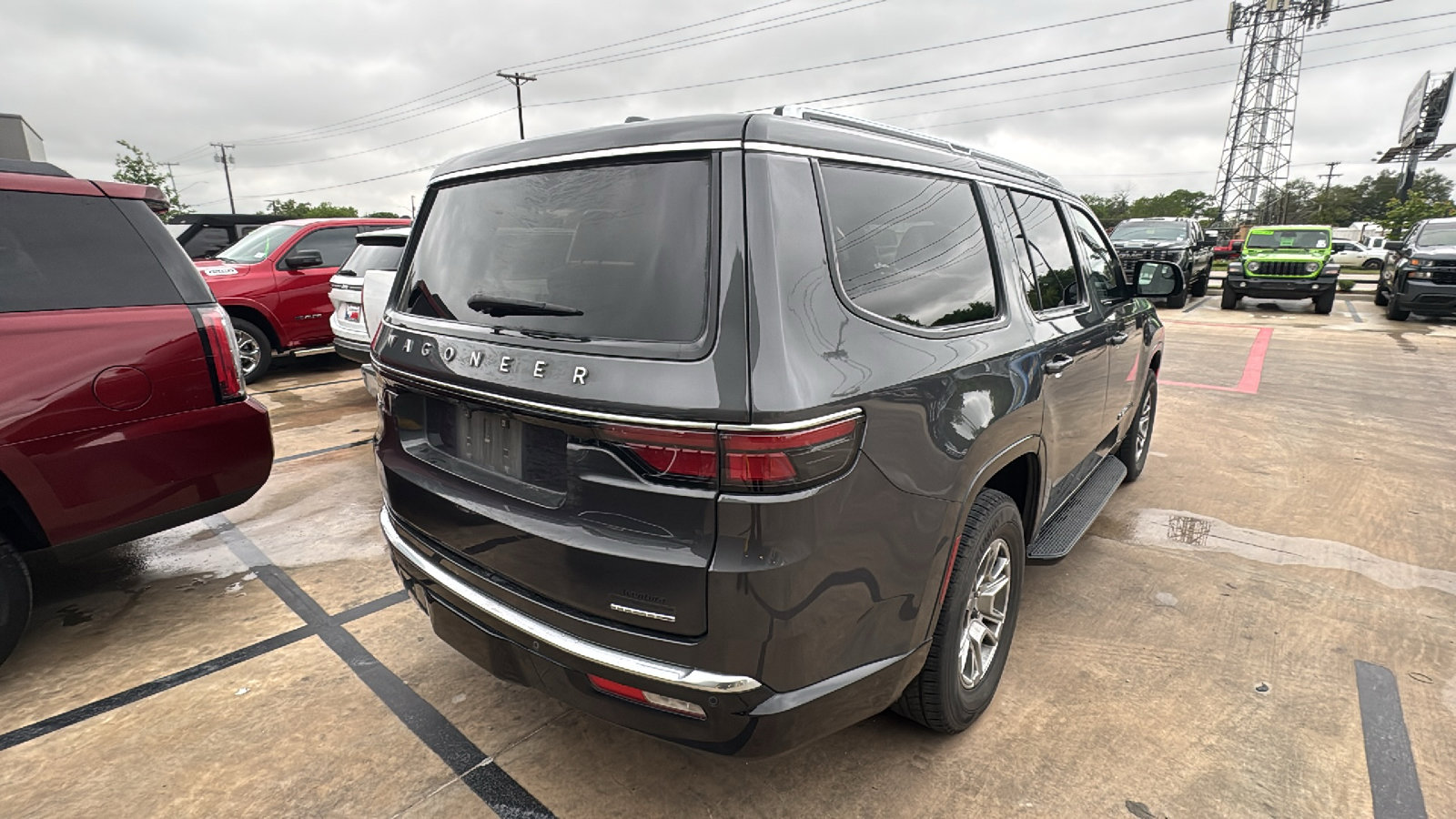 Used 2022 Jeep Wagoneer Series I RWD image 5