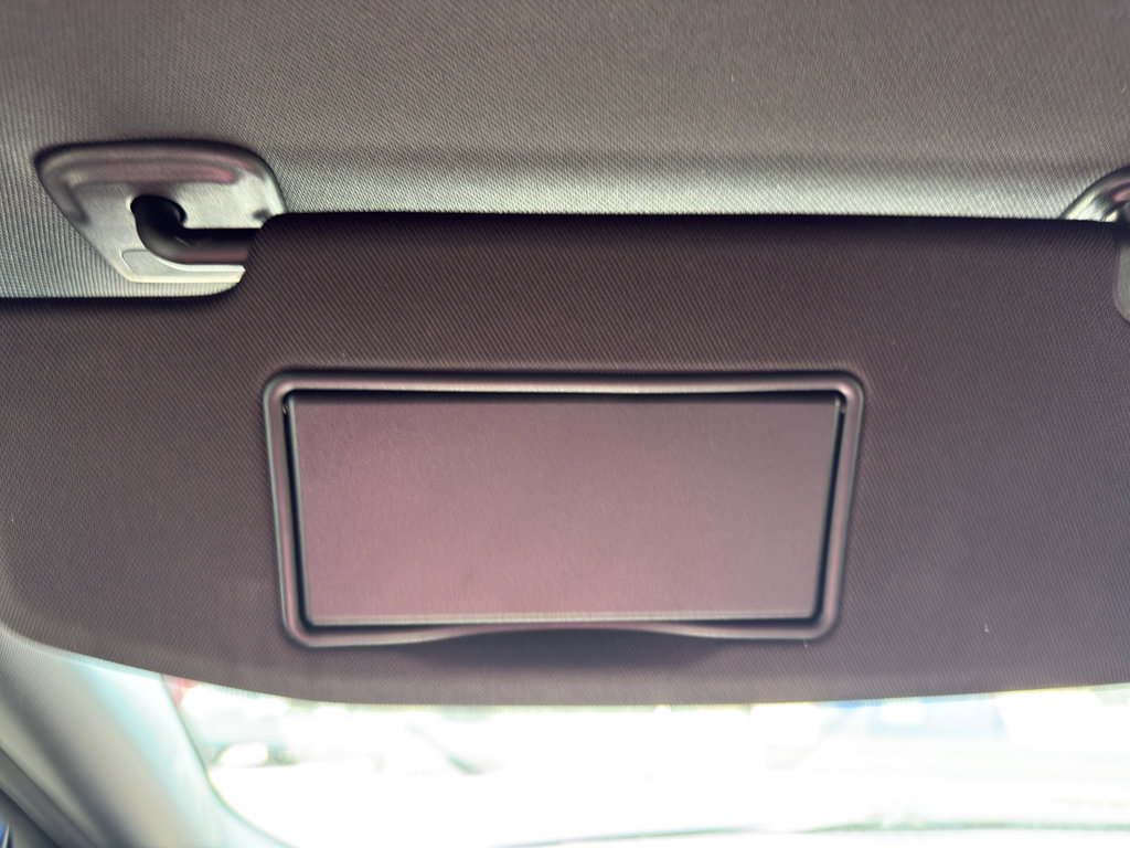 Used 2024 Jeep Grand Cherokee Altitude AWD/4WD image 23