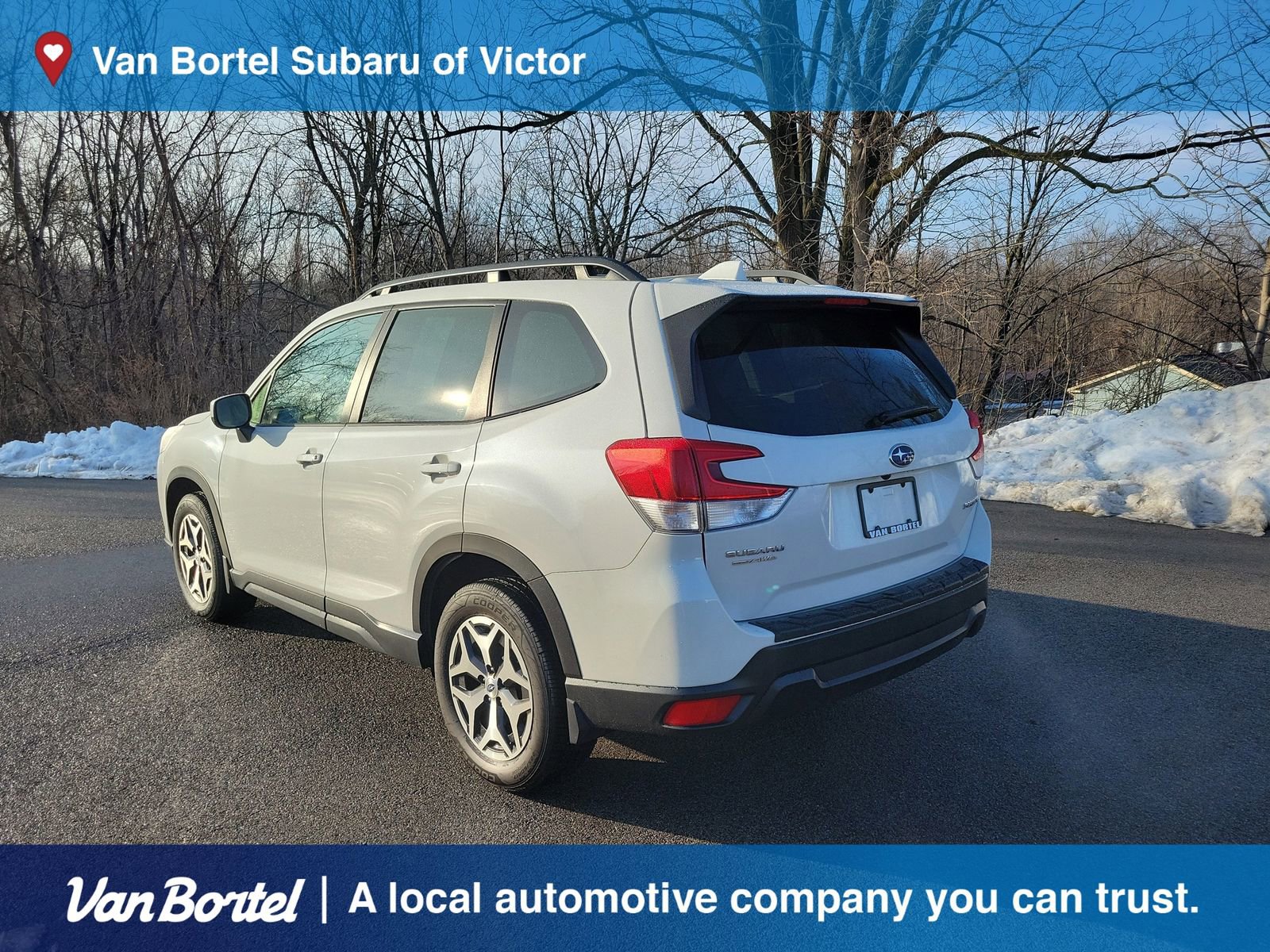 Used 2023 Subaru Forester Premium image 7