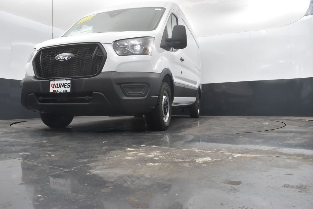 New 2026 Ford Transit 250 148 Medium Roof image 31