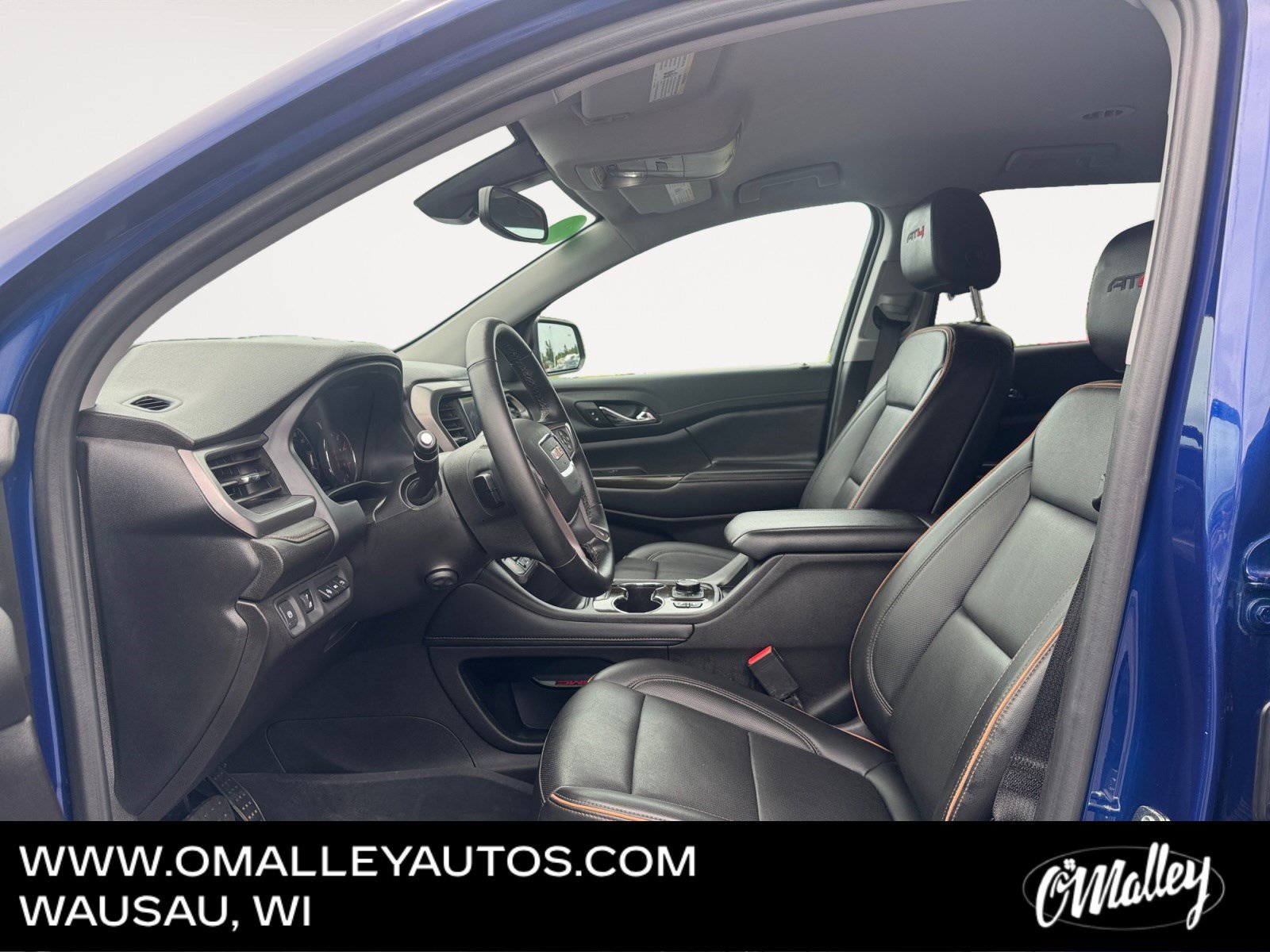 Used 2023 GMC Acadia AT4 w/ Technology Package AWD/4WD image 10