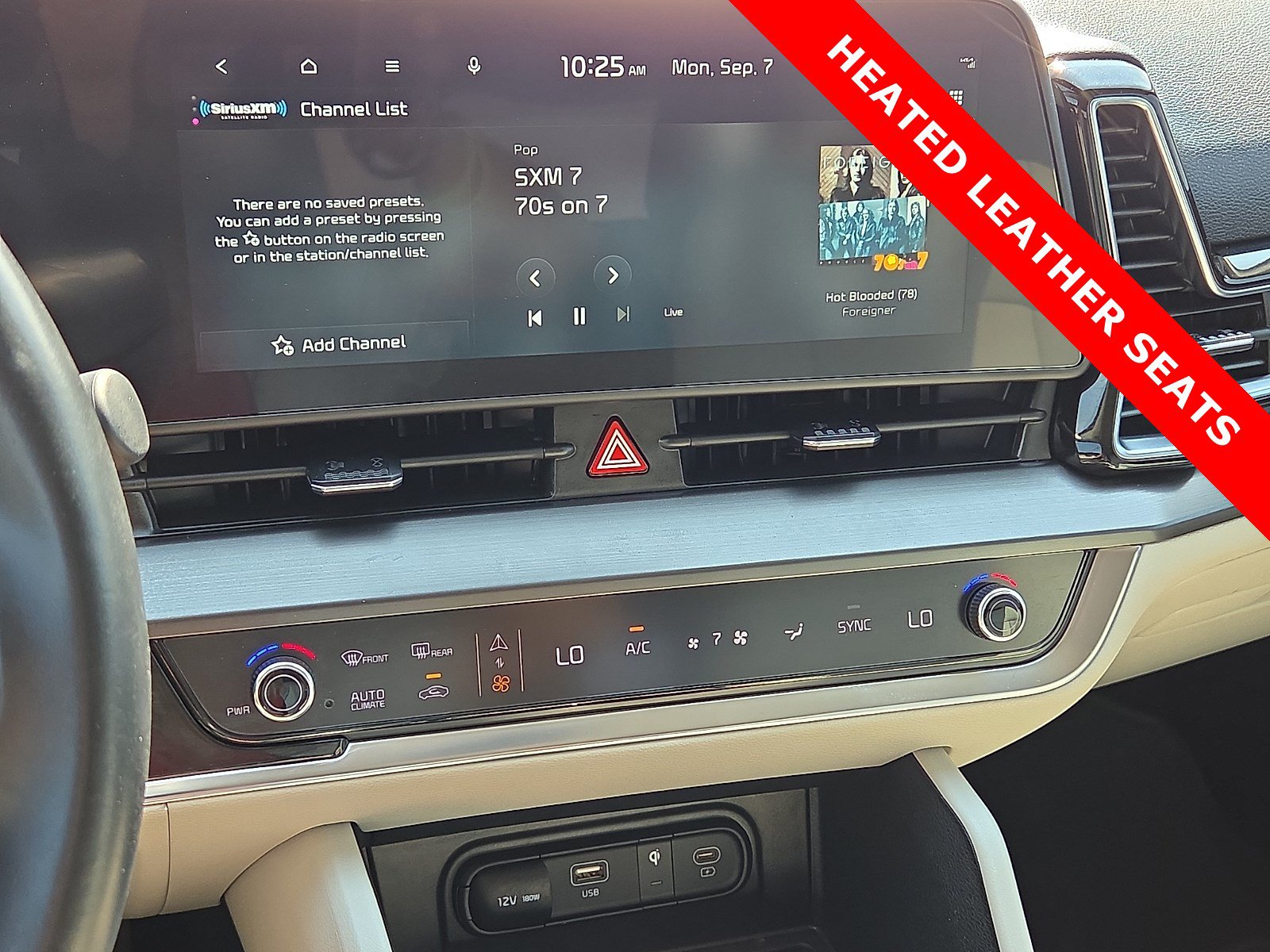 Used 2024 Kia Sportage EX FWD image 16