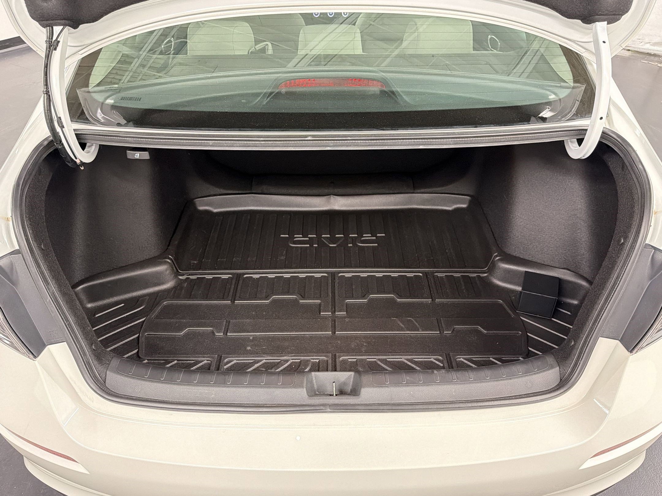 Certified 2023 Honda Civic LX image 24