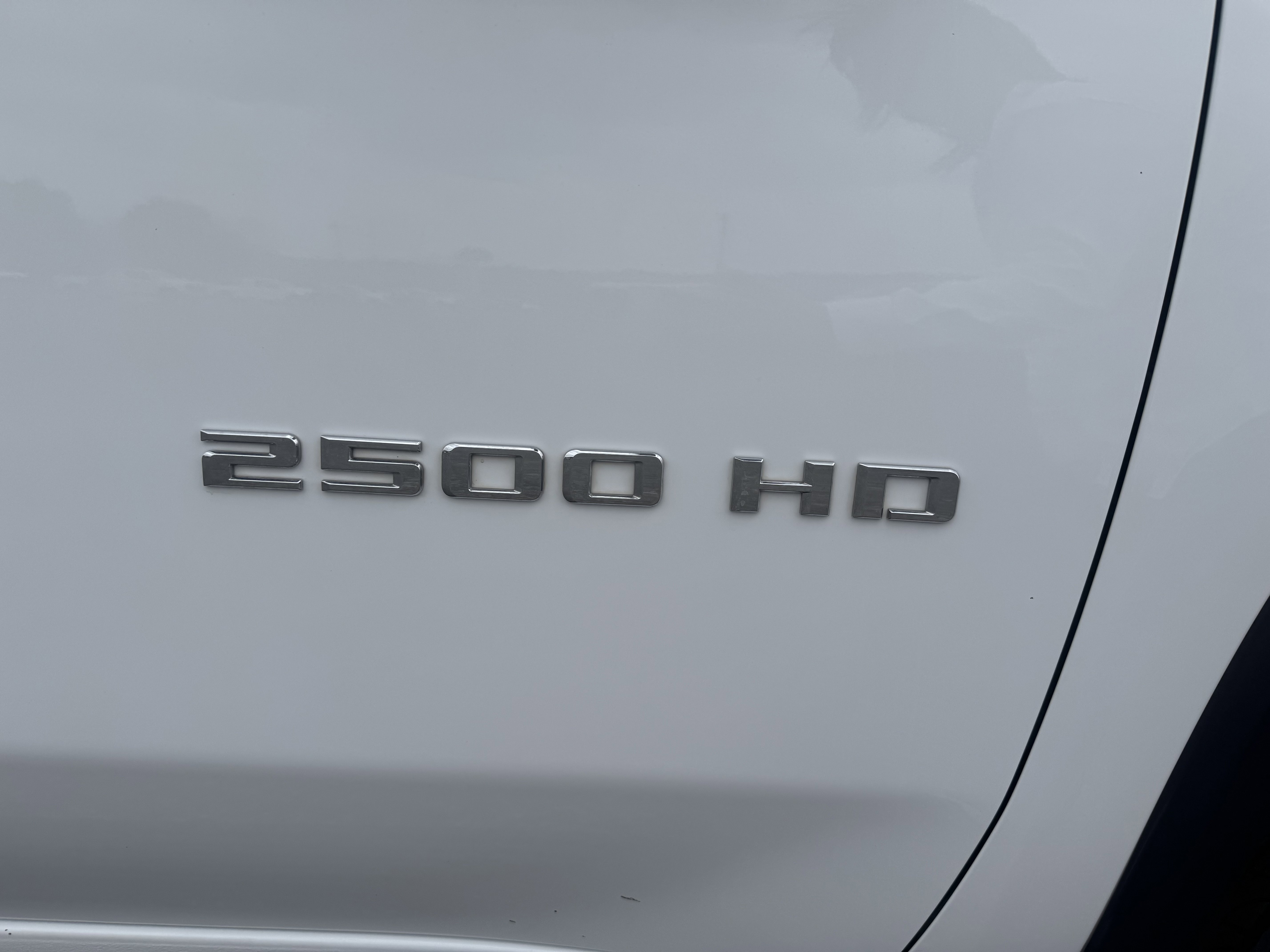 Used 2025 Chevrolet Silverado 2500 Custom w/ Custom Convenience Package image 3