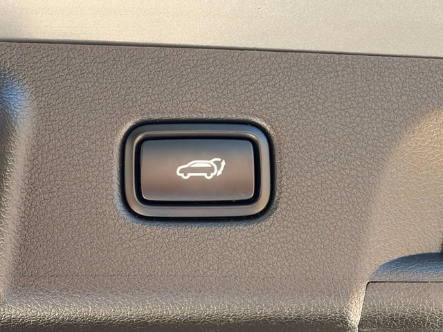 Used 2024 Hyundai Palisade SEL FWD image 22