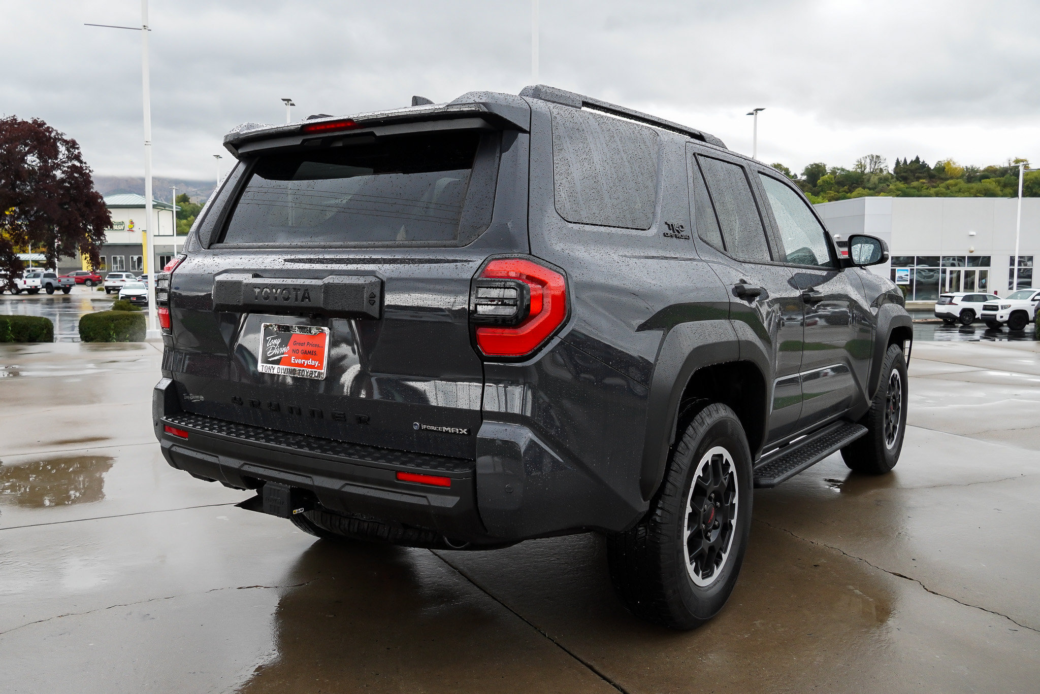 Certified 2025 Toyota 4Runner TRD Off-Road AWD/4WD image 8
