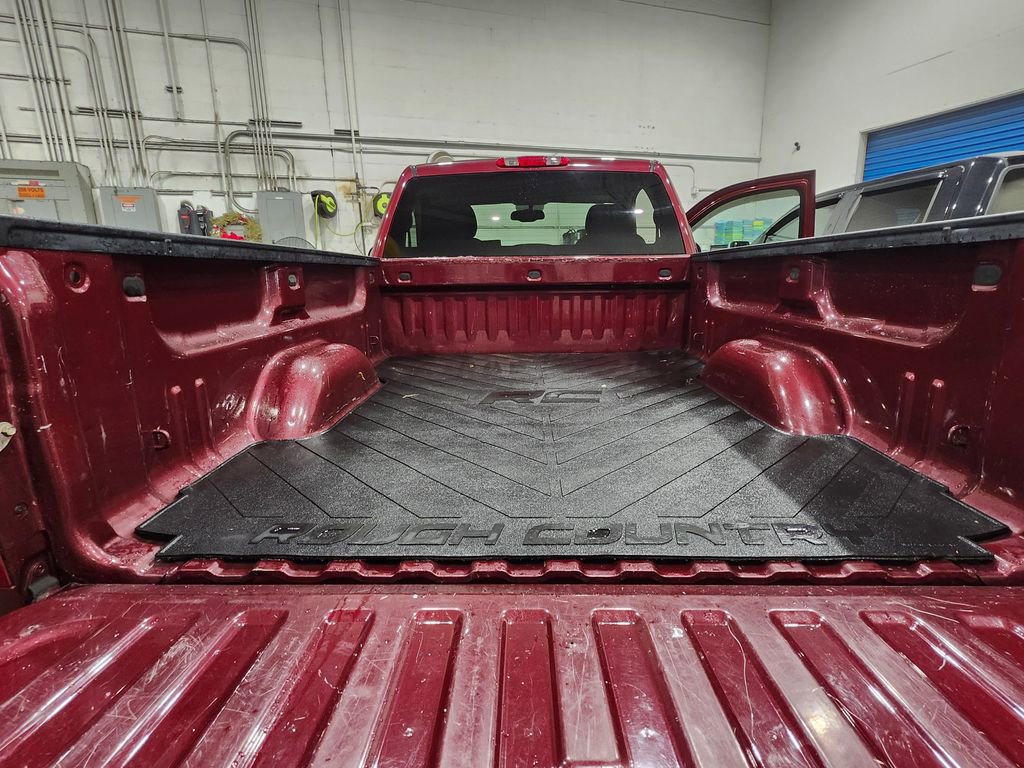 Used 2008 Chevrolet Silverado 1500 LT w/ Suspension Package, Off-Road AWD/4WD image 14
