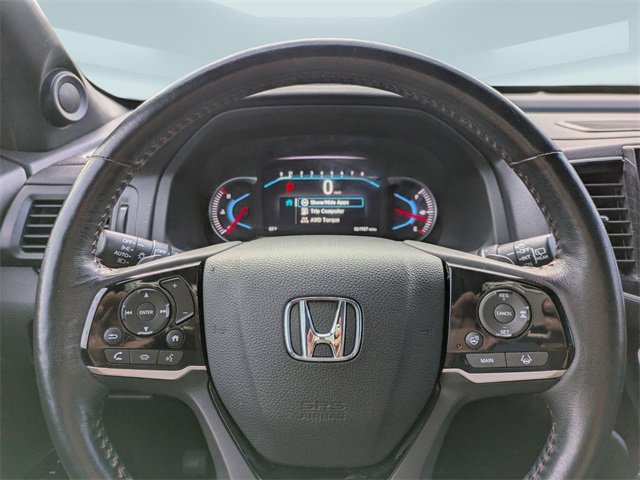 Certified 2020 Honda Pilot Black Edition image 32