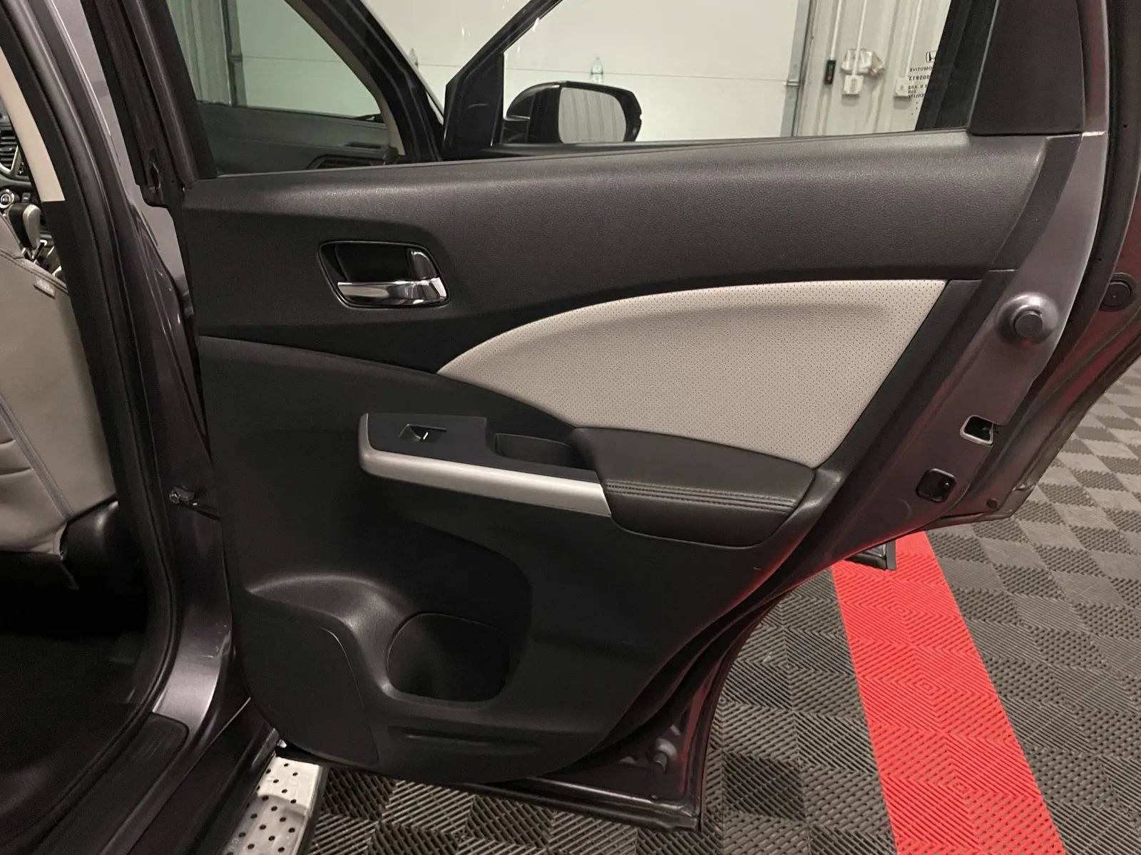 Used 2016 Honda CR-V Touring image 42