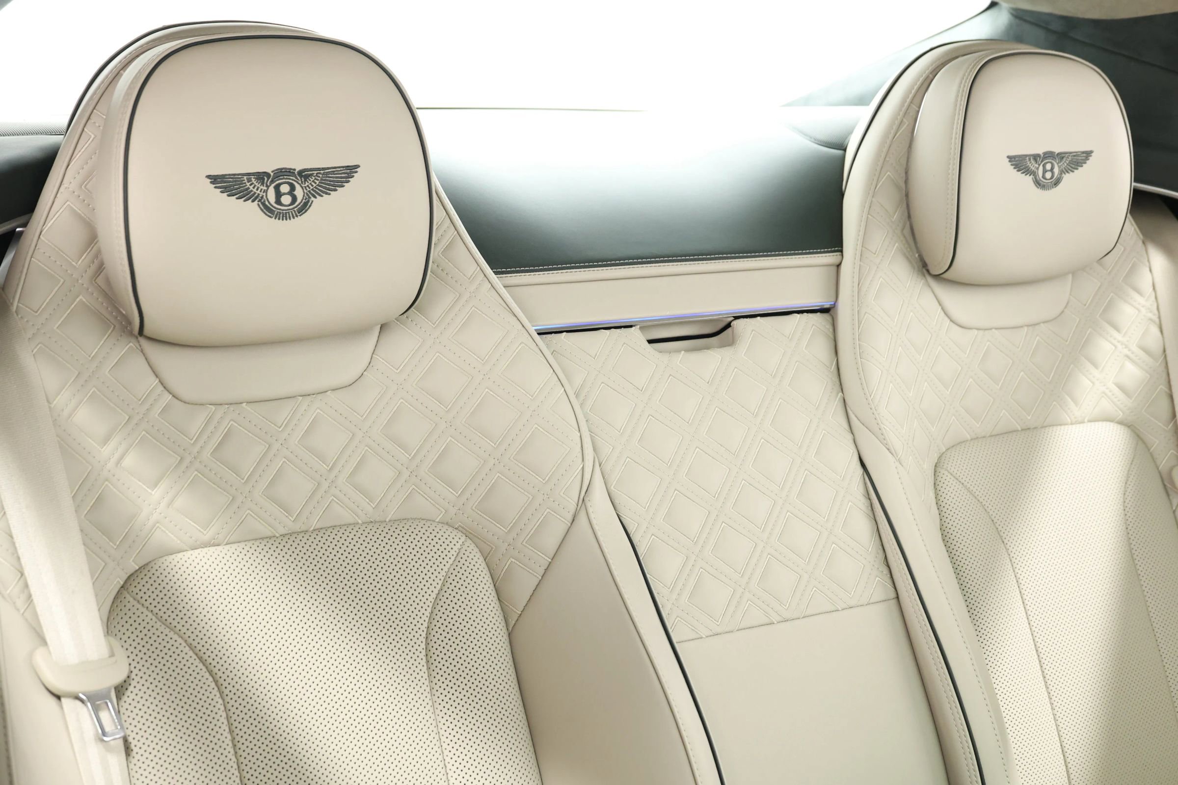 Used 2021 Bentley Continental GT image 91
