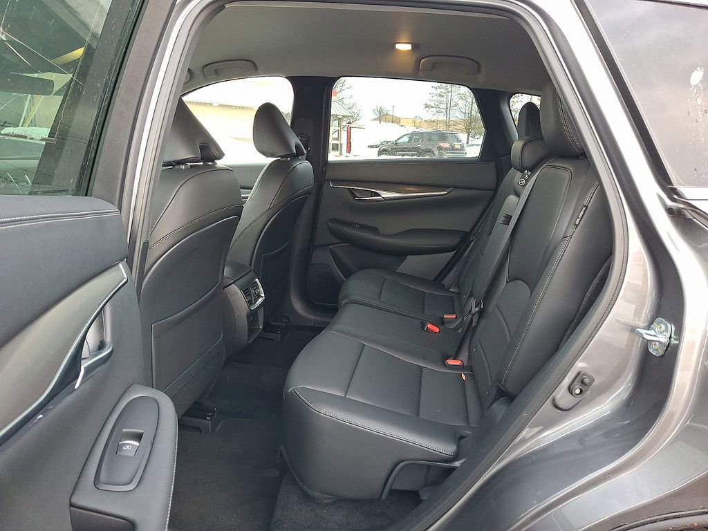 Certified 2024 INFINITI QX50 Pure image 11