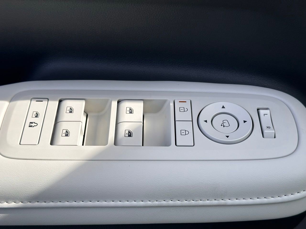 Certified 2026 Hyundai Santa Fe Calligraphy image 29