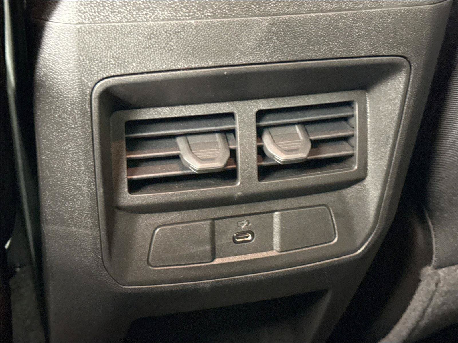 Used 2026 Chevrolet Colorado LT RWD image 35