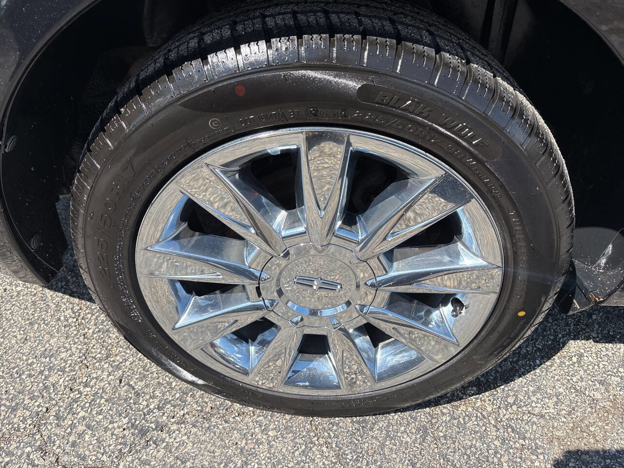 Used 2012 Lincoln MKZ FWD image 28
