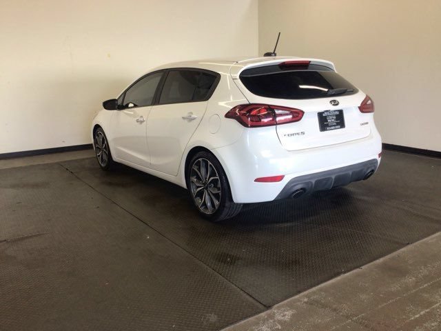 Used 2017 Kia Forte SX w/ SX Premium Tech Package FWD image 4