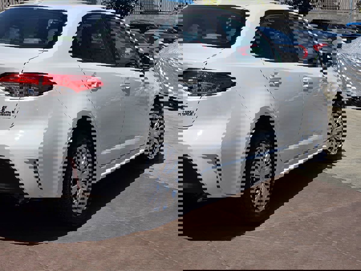 Used 2023 Toyota Corolla LE image 14