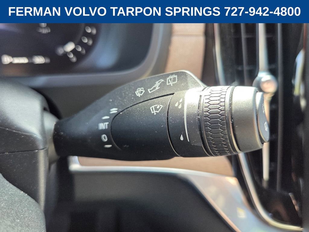 New 2026 Volvo XC90 B5 Plus w/ Protection Package Premier image 31