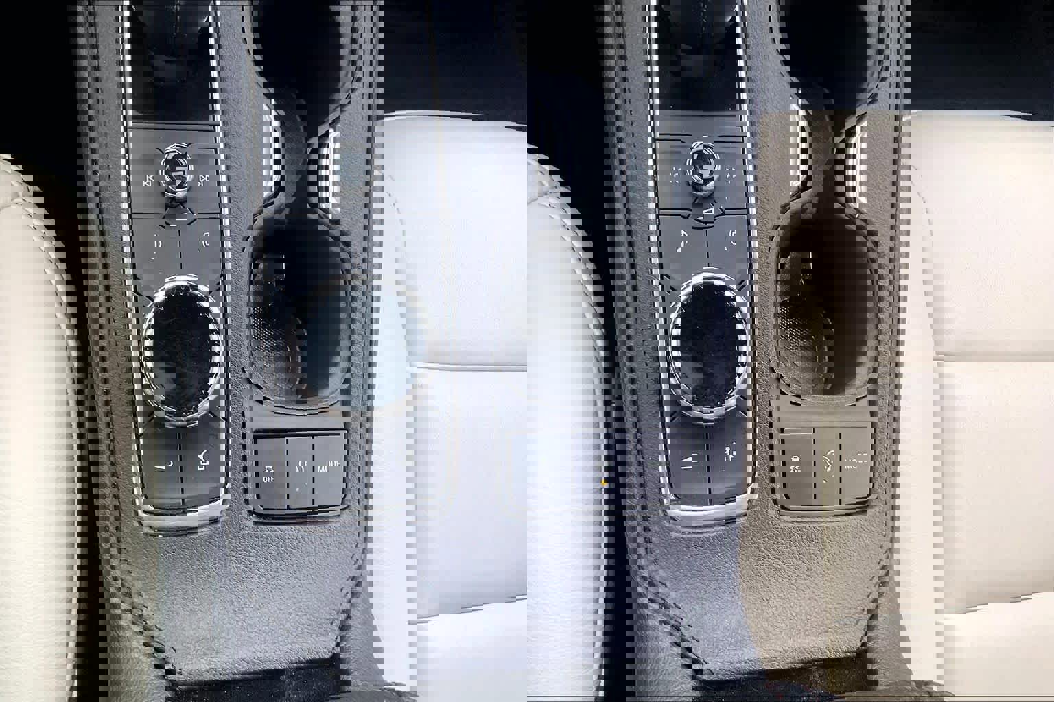 Used 2019 Cadillac XT4 Sport w/ Cold Weather Package image 33