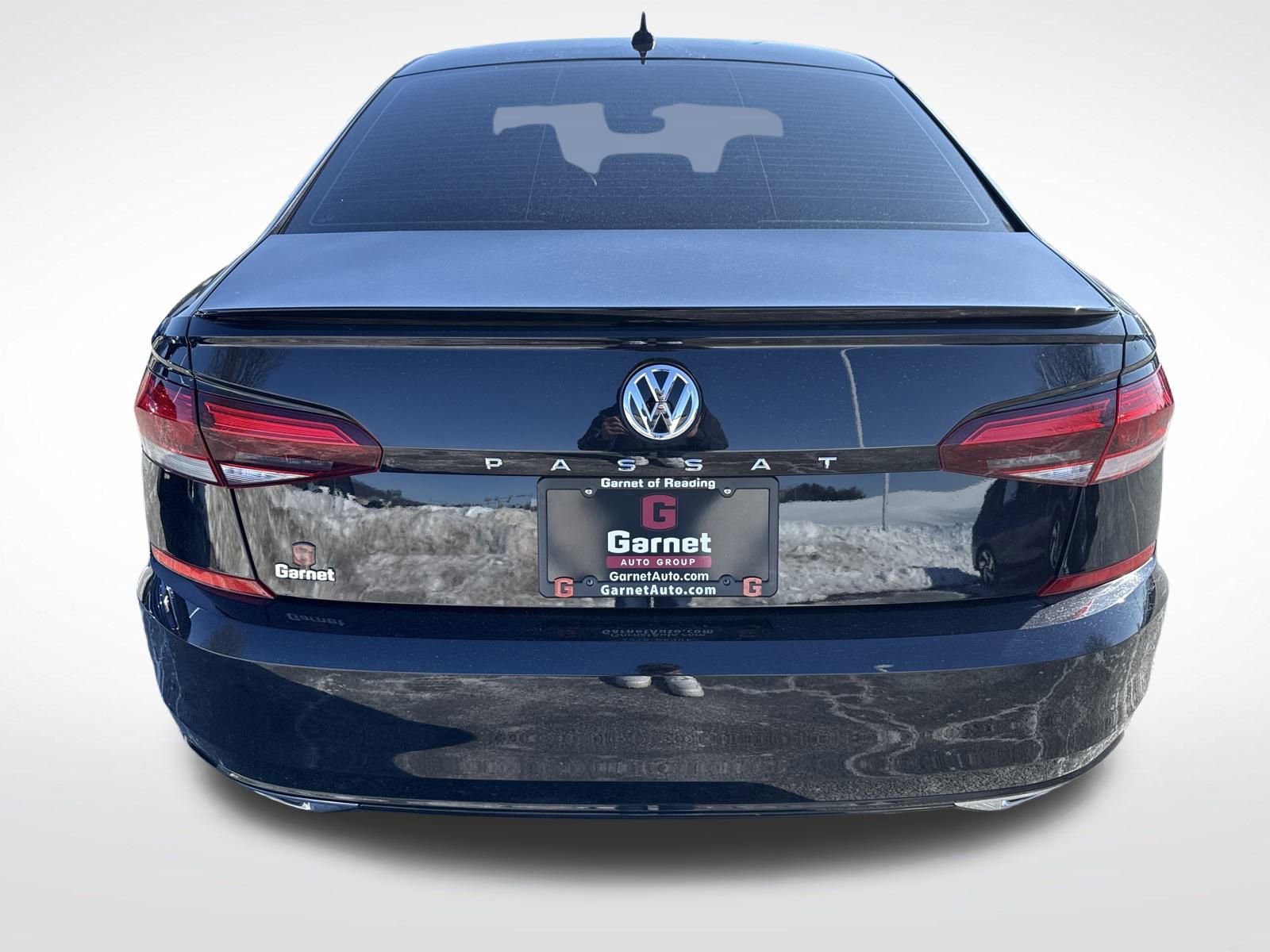 Certified 2022 Volkswagen Passat 2.0T R-Line image 4