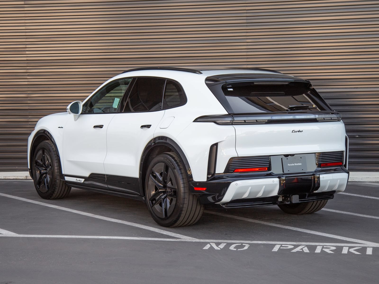 New 2026 Porsche Cayenne Turbo AWD/4WD image 3