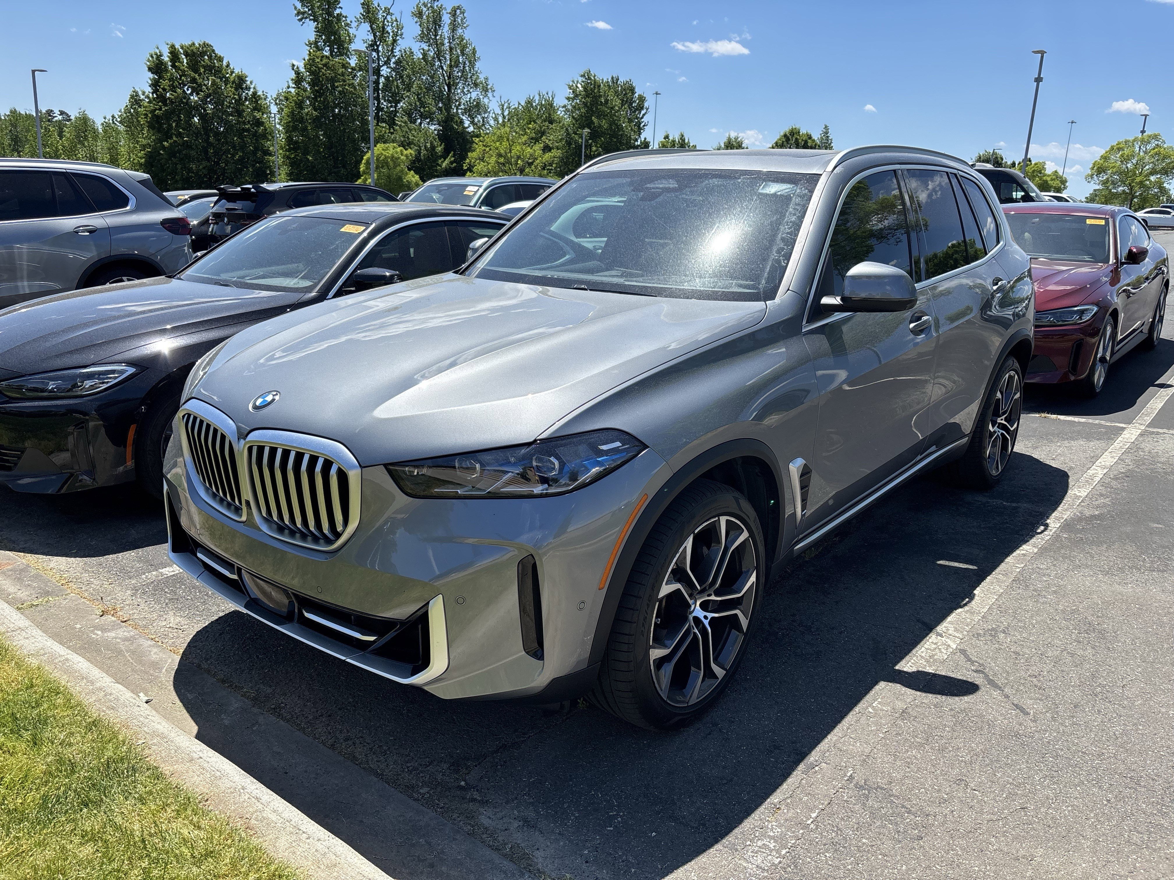 Certified 2024 BMW X5 sDrive40i w/ Premium Package image 12
