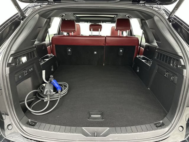 Certified 2025 MAZDA CX-70 Plug-In Hybrid w/ Premium Plus AWD/4WD image 24
