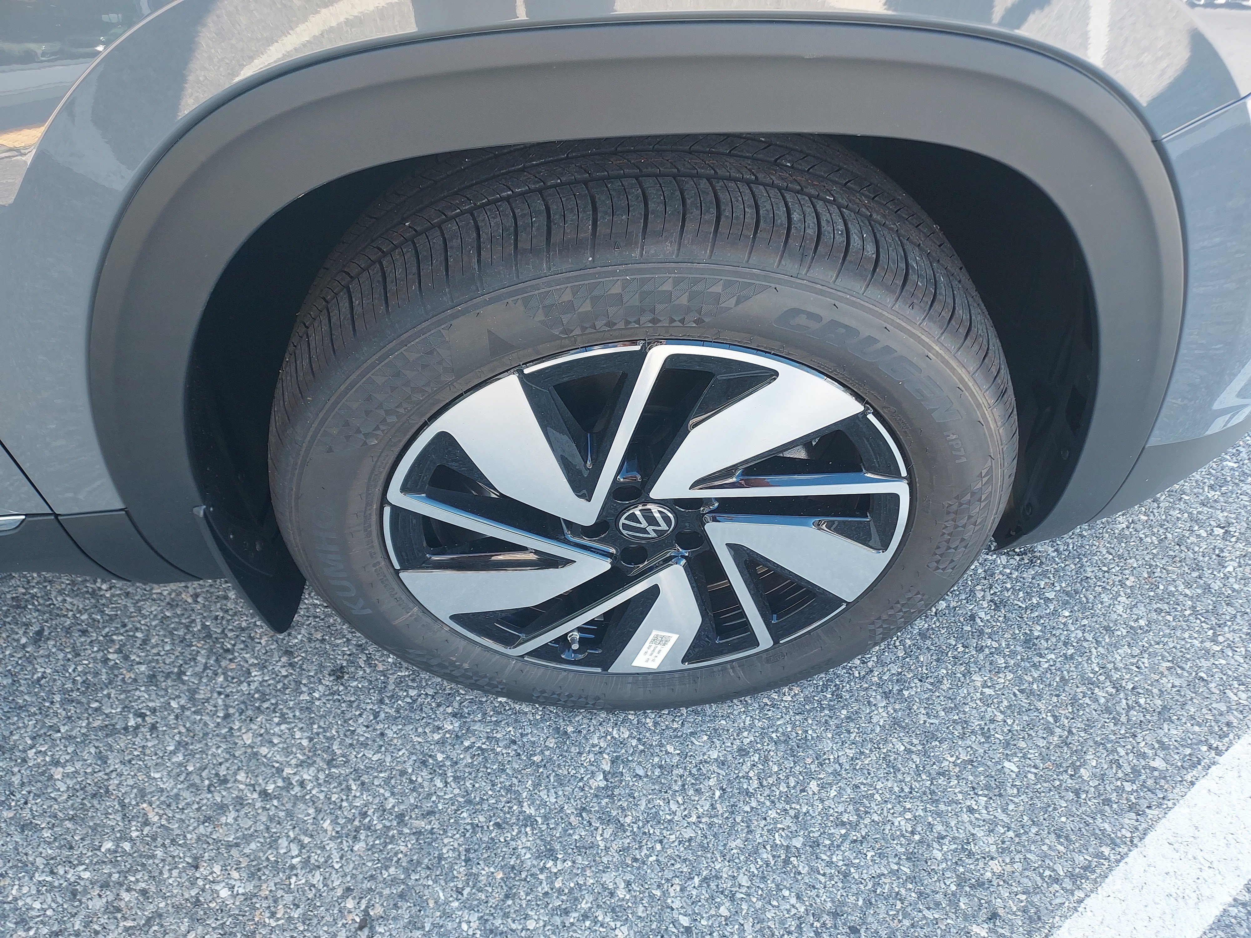 New 2026 Volkswagen Atlas SEL image 12