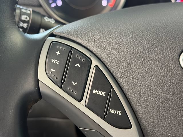 Used 2016 Hyundai Elantra Value Edition FWD image 21