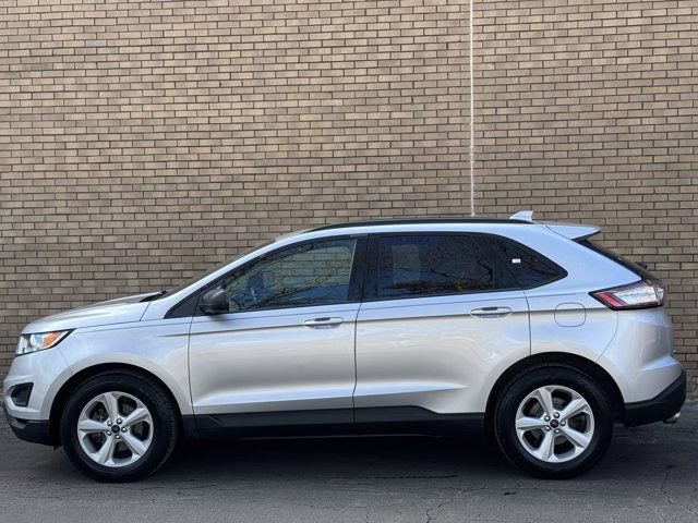 Used 2016 Ford Edge SE image 25