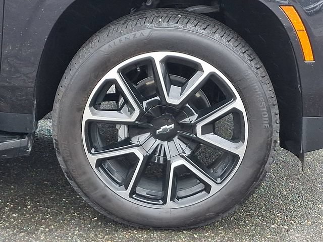 Used 2025 Chevrolet Tahoe RST w/ Comfort Package AWD/4WD image 28