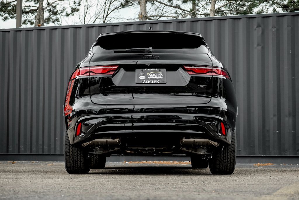 New 2026 Jaguar F-PACE R-Dynamic S image 7