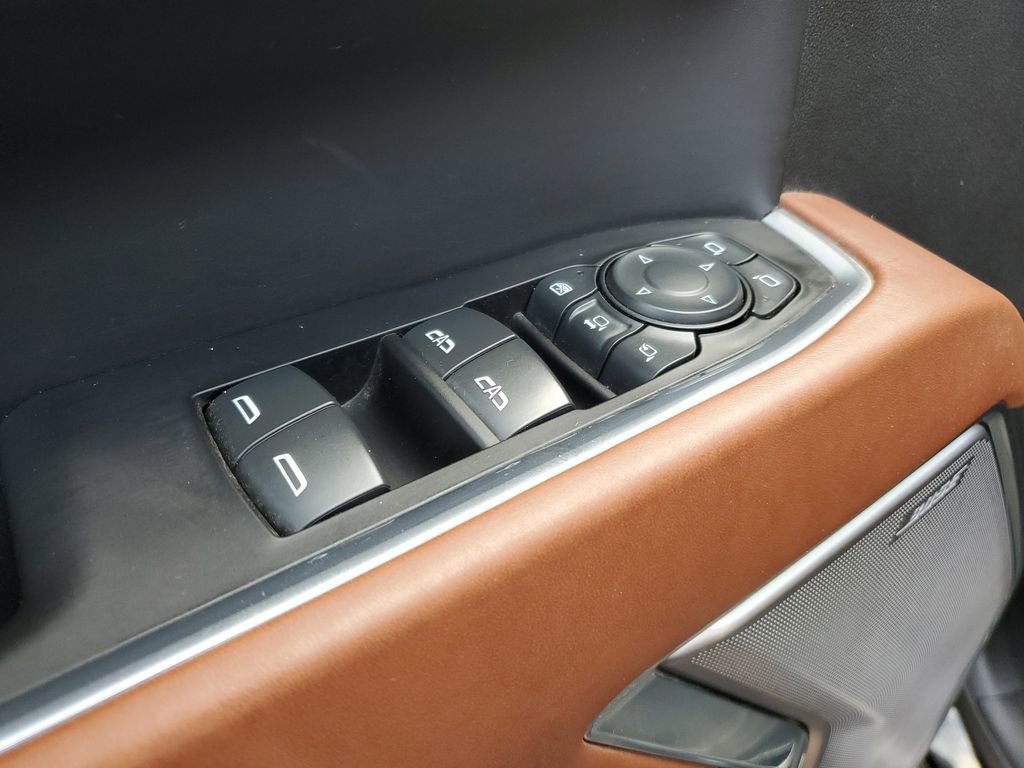 Used 2024 GMC Sierra 2500 Denali Ultimate image 26